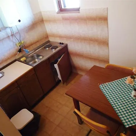 Apartament Nar