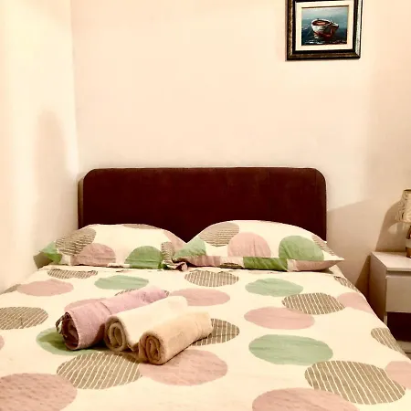 Nar Apartment
