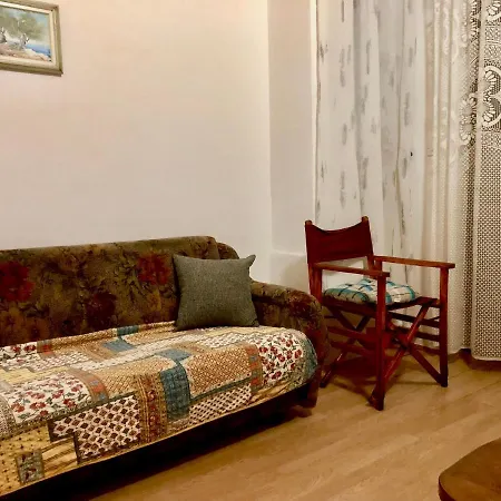Nar Apartment *